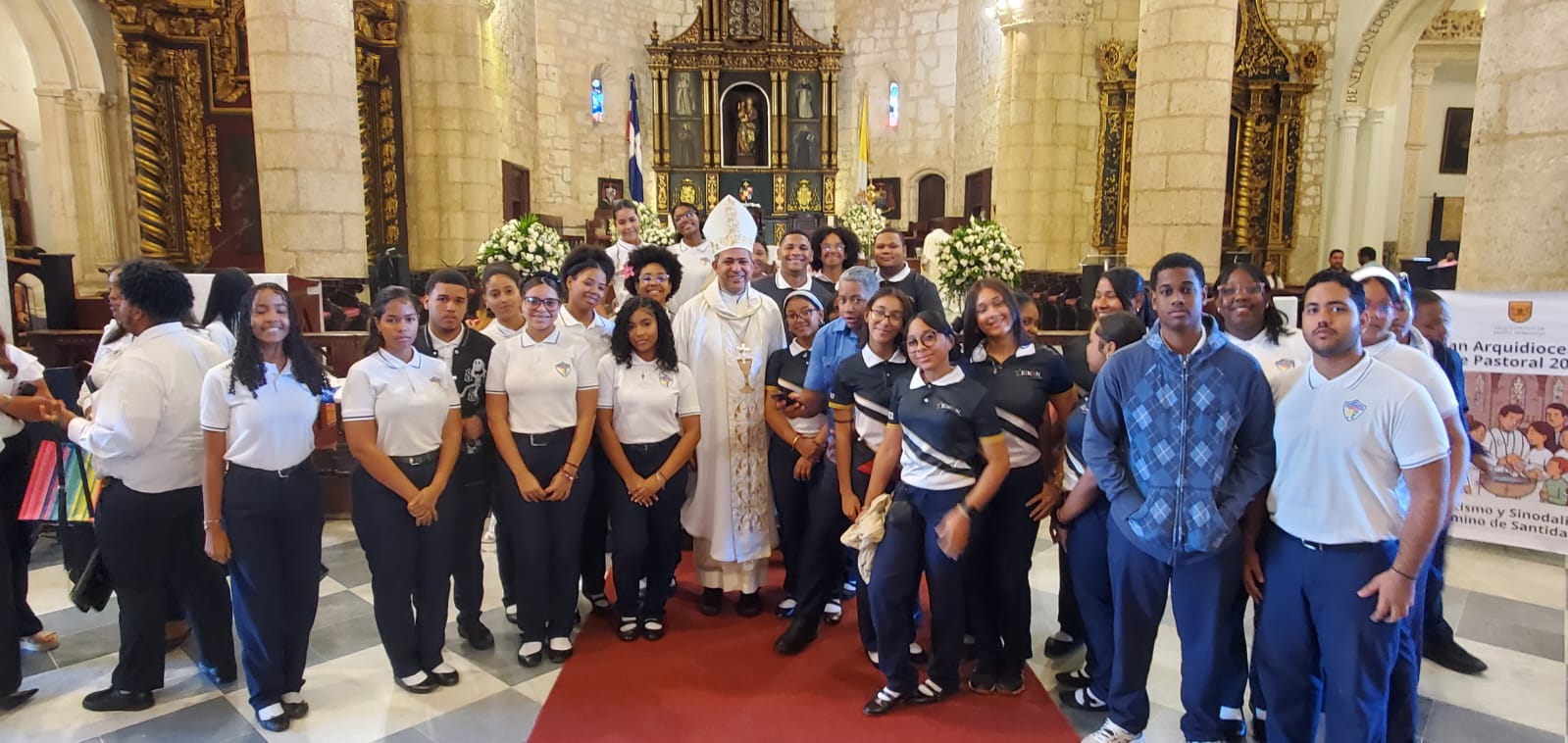 Arquidiócesis de Santo Domingo celebra el Día Nacional de la Juventud con Eucaristía en la Catedral Primada