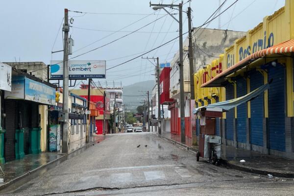 Sector comercio completamente cerrado este primero de enero de 2026, en Barahona