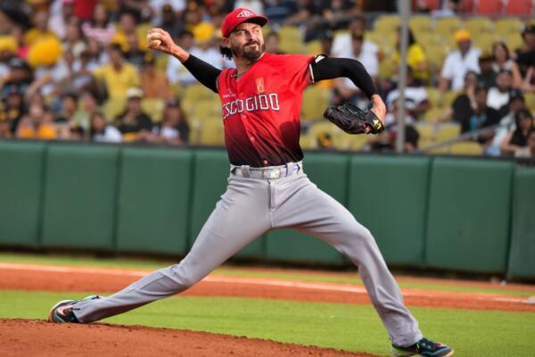 Conner Green fue el lanzador ganador frente a las Águilas este domingo 4 de enero en el RR de Lidom