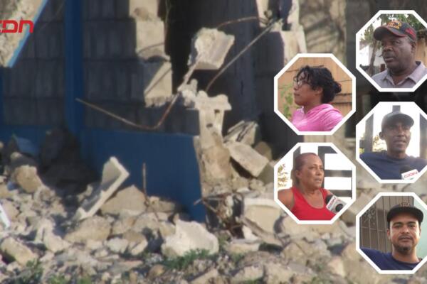 Residentes del barrio La Mina, en Consuelo, reclaman respuestas a dos meses de la explosión del tanque de agua que destruyó varias viviendas.