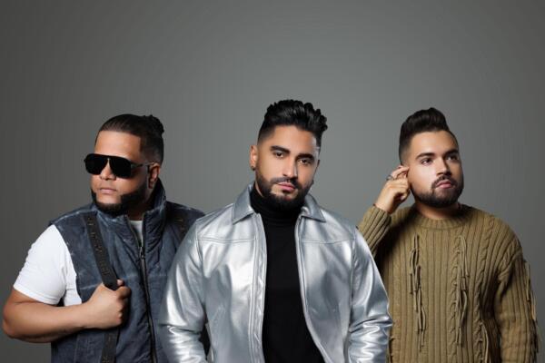 En 2025 Grupo D' Ahora vivió un año histórico: viral, giras sold out, colaboración con Luis Vargas y 225 presentaciones.