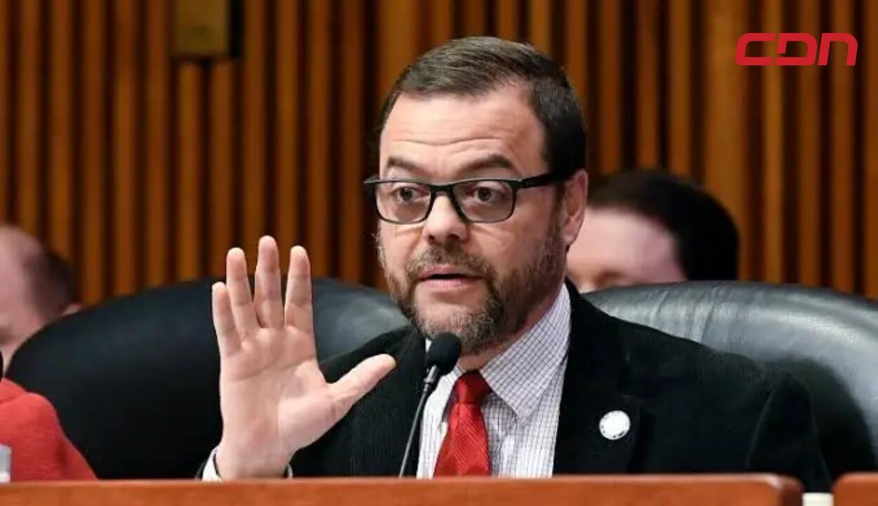 Nombran a Luis R. Sepúlveda líder Comité Judicial del Senado NY