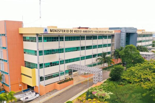 Ministerio de Medio Ambiente y Recursos Naturales