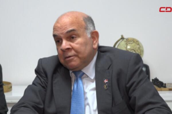 Pelegrín Castillo Semán, dirigente político.