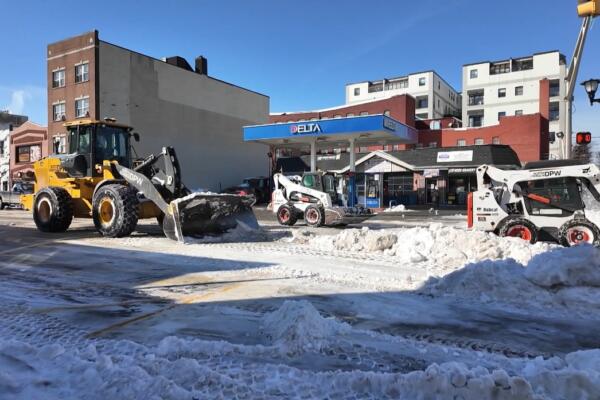 Persisten retrasos y dificultades en transporte y movilidad Nueva Jersey tras tormenta invernal