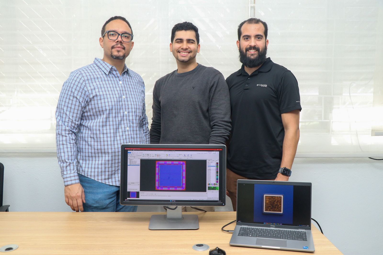 Pucmm diseña su primer microchip y lo envía a fabricación