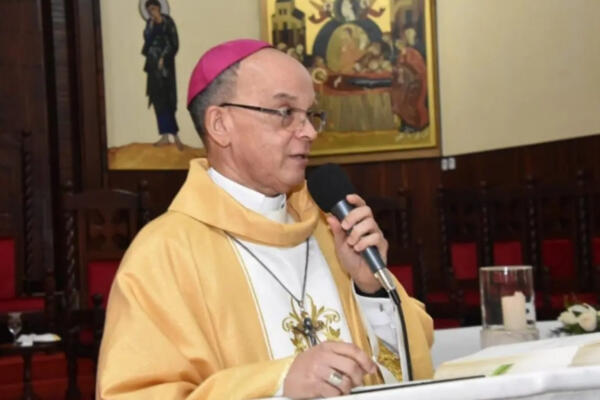 El monseñor Ramón Alfredo de la Cruz Baldera criticó los constantes actos de corrupción cometidos desde la administración pública.