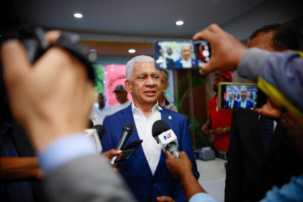 El presidente del Senado, Ricardo de los Santos, afirmó que el Senado dará prioridad al proyecto de ley que crea la Alerta Amber.