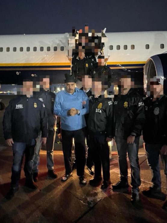 Fotos y Video: Maduro preso en EE. UU.