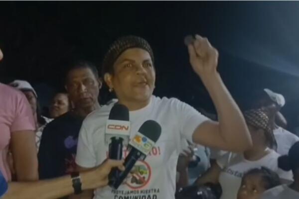 Durante la protesta, comunitarios denunciaron que el ministro de Medio Ambiente no ha atendido sus reclamos ni ha ofrecido información clara sobre el proyecto.