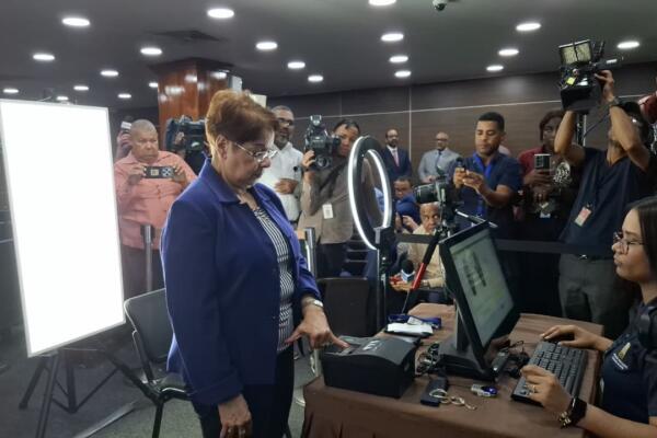 El cronograma contempla una fase previa de preparación con acompañamiento de delegados y delegadas de los partidos. Foto: Danny Polanco.