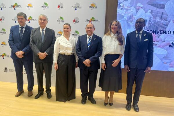 Firma del convenio INFOTEP y Gobierno de Baleares en FITUR 2026