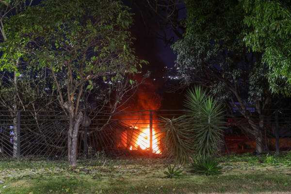 Nuevos videos muestran tiroteos cerca de edificios residenciales en Fuerte Tiuna.