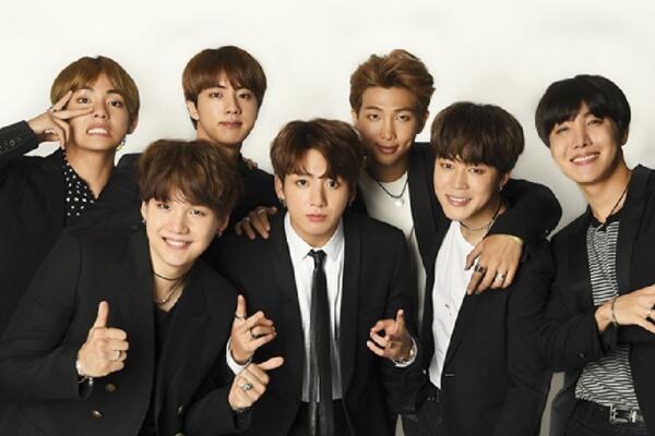 La presidenta de México pide personalmente más conciertos de la banda de k-pop BTS