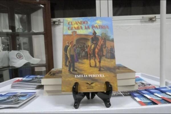 Instituto Duartiano exalta memoria histórica en conversatorio sobre la novela patriótica “Cuando gemía la patria”
