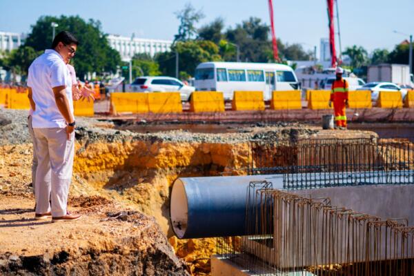 Foto: El ingeniero Fellito Suberví recordó que los empalmes forman parte del plan integral de modernización de infraestructuras que ejecuta la CAASD. Fuente externa 