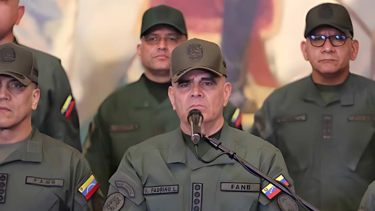 FANB llama a retomar actividades y respalda a Delcy Rodríguez