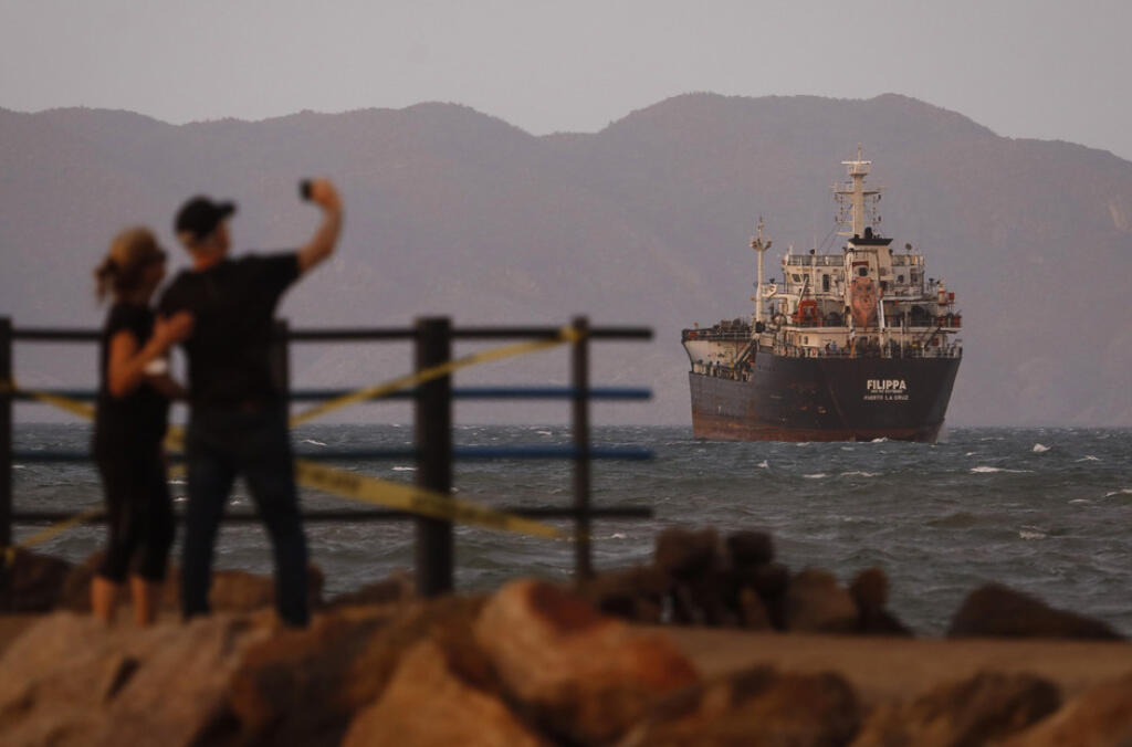Un petrolero anclado frente a la costa de Anzoátegui, en Venezuela