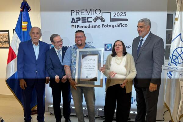 APEC reconoce a los ganadores de la novena edición del premio al Periodismo Fotográfico 2025