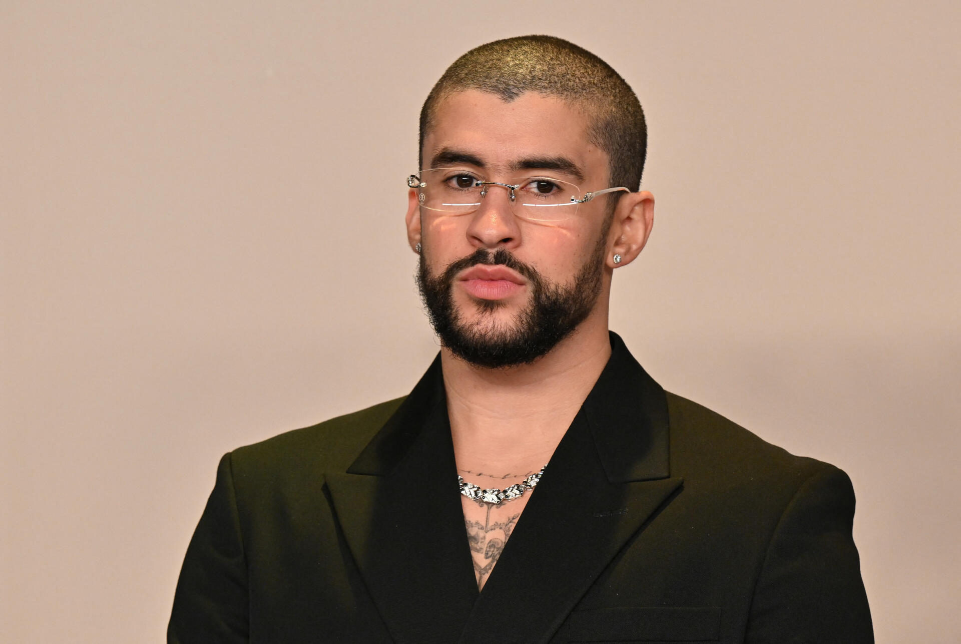 Bad Bunny, Gloria Estefan y Ca7riel & Paco Amoroso triunfan en la pregala de los Grammy