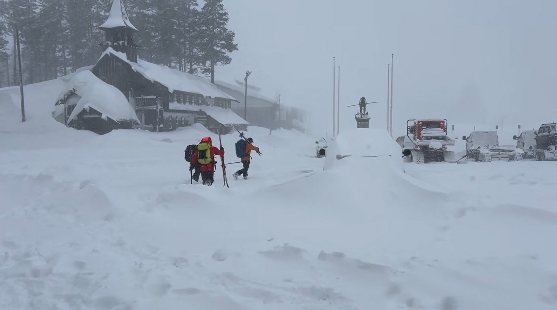 Ocho de nueve esquiadores que estaban desaparecidos en una montaña en el norte de California tras una avalancha fueron encontrados sin vida.