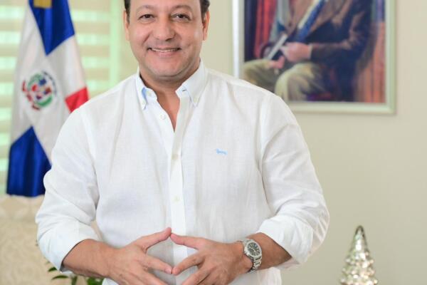 Tras la rendición de cuentas del presidente, Abel Martínez no tardó en ejercer su rol de oposición, asegurando que el país ya no necesita más versos.