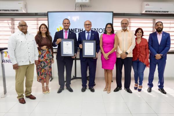 La Aneih recibe la certificación ISO 9001:2015 de Aenor Dominicana, reafirmando su compromiso con la calidad.