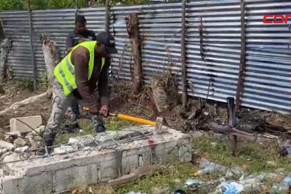 Intervención de autoridades en lugar en donde se improvisó un cementerio clandestino confines de extorsión.