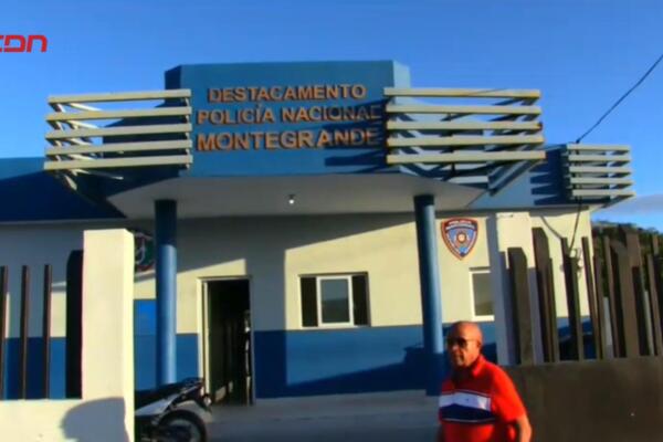 Azuanos reclaman corregir identificación policial.