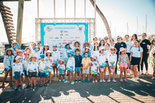 Los niños, acompañados de sus padres o tutores, demostraron gran destreza, paciencia y alegría durante toda la actividad. La dinámica es enseñar la pesca deportiva a los más pequeños siendo el slogan del torneo: “captura, libera y celebra”.
