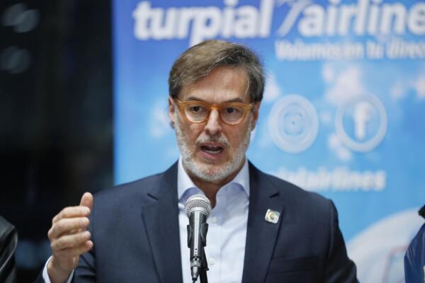 Foto de archivo del excanciller Félix Plasencia. EFE/Carlos Ortega