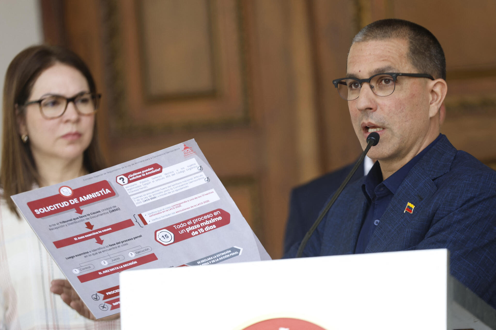 Denuncian dilación para tramitar solicitudes de amnistía en Venezuela