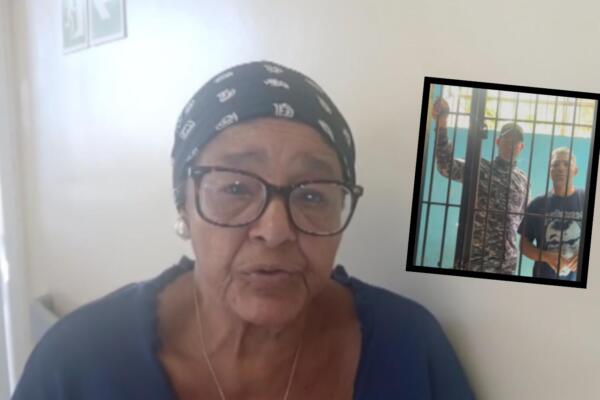 Familiares y defensores de derechos humanos exigen una investigación tras la denuncia de una presunta golpiza a un joven bajo custodia policial en Moca, provincia Espaillat.