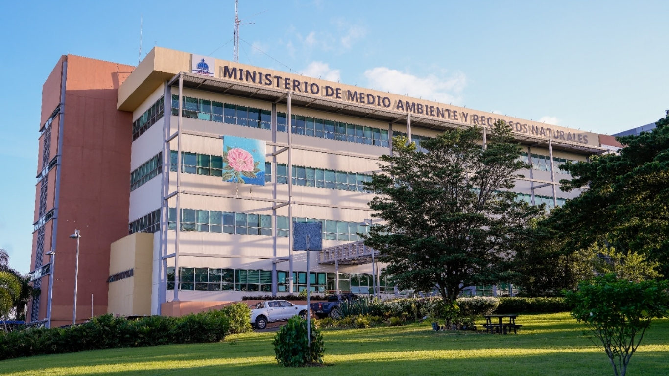 Medio Ambiente solicitó la revisión de la sentencia del TSA y su impacto en el Parque Nacional Jaragua y las áreas costeras.