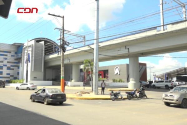 Vista de estación de la Línea 2C del Metro de Santo Domingo en Los Alcarrizos, previo a su inauguración oficial.