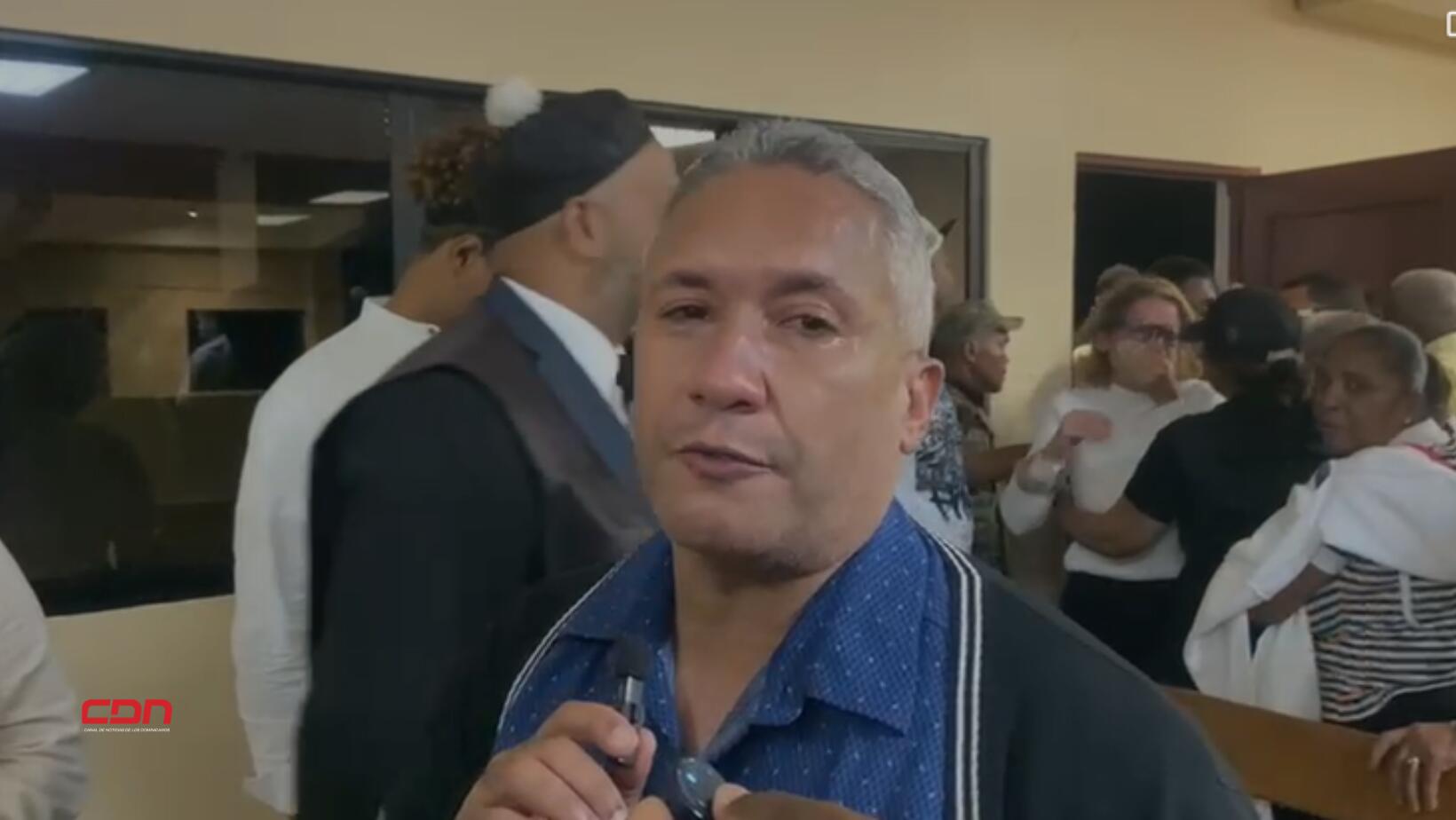 Profesor acusado de abuso