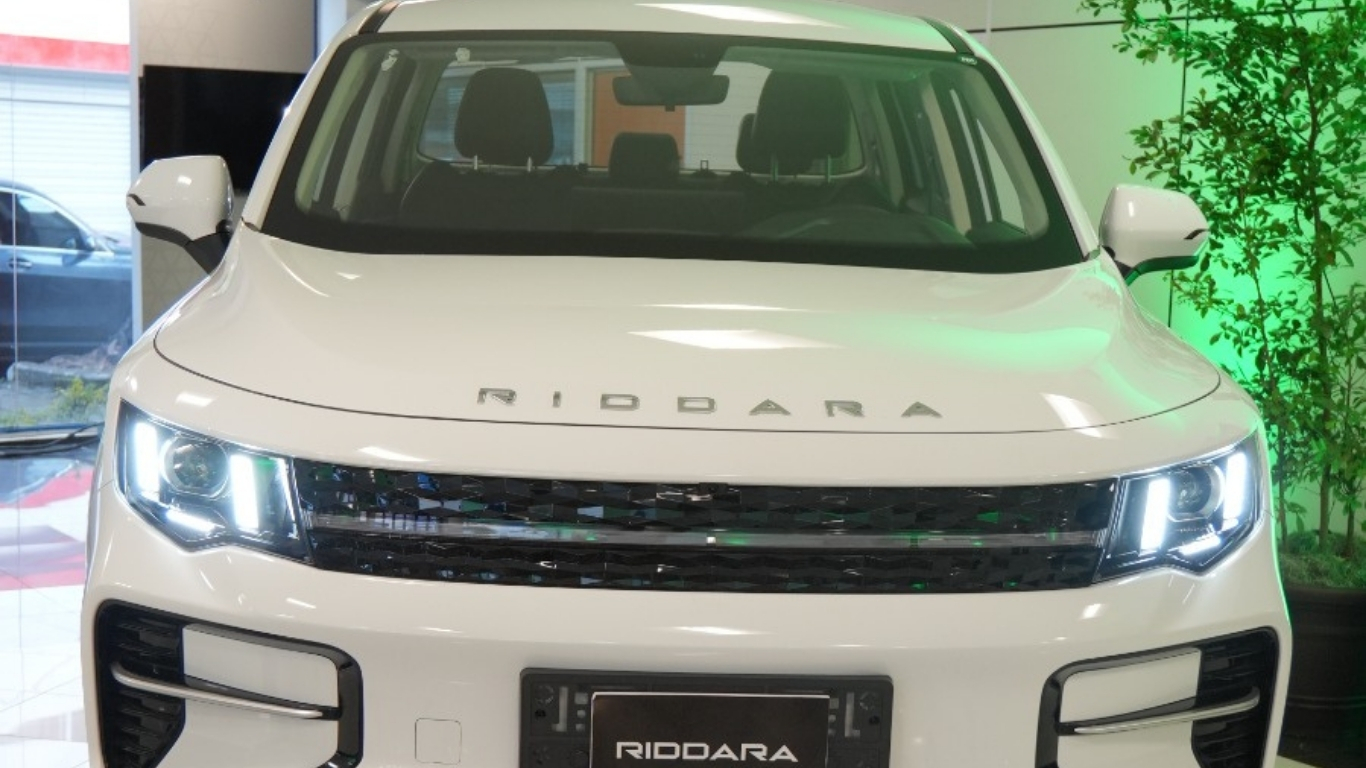 Grupo Viamar, empresa líder en soluciones de movilidad para familias y empresas, introdujo la nueva RIDDARA R6 4x4 en su versión híbrida.