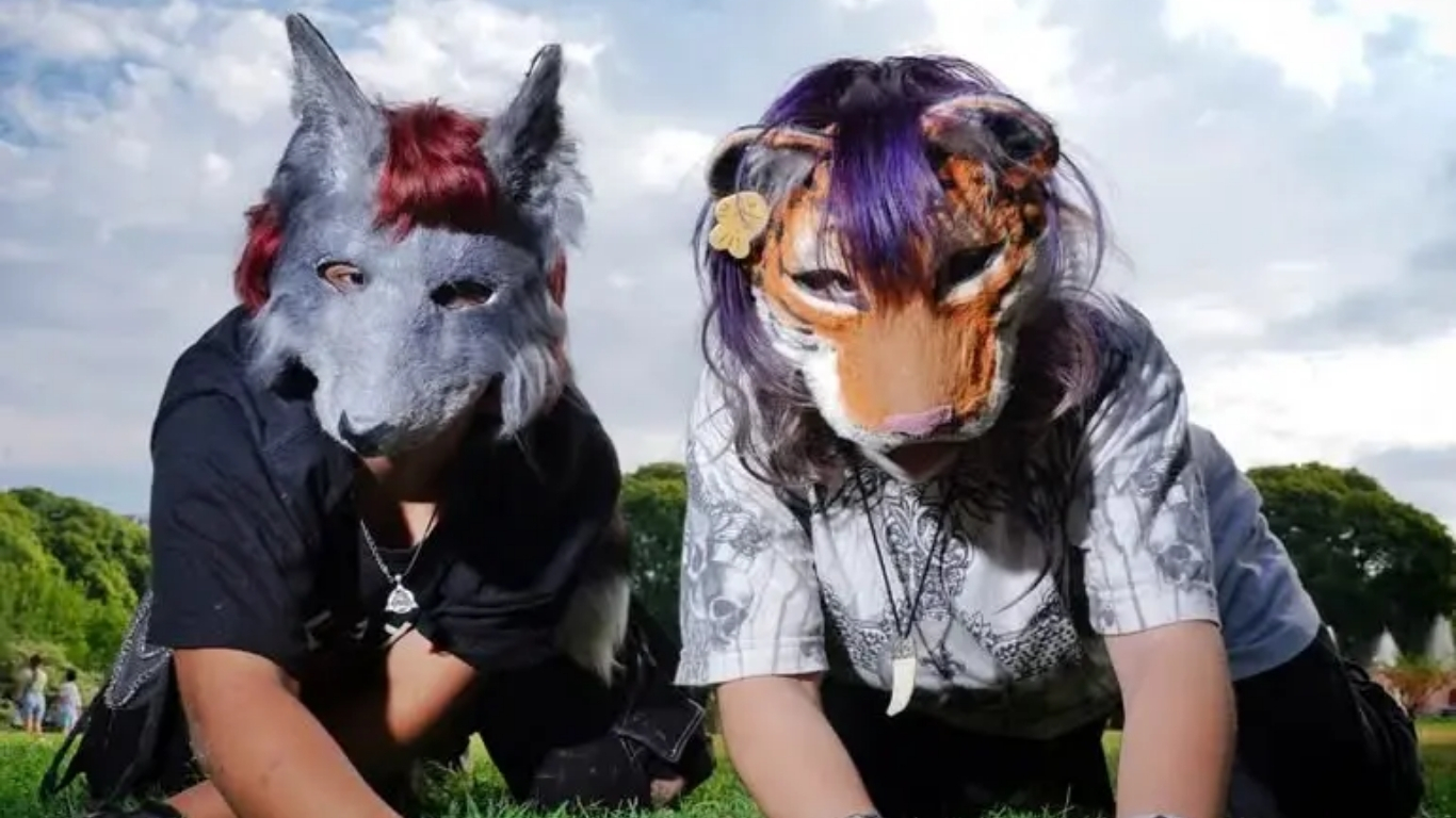 Forensic Psychologist Breaks Down Whether Being Therian Is An Illness And Explains What To Do When Concerns Arise