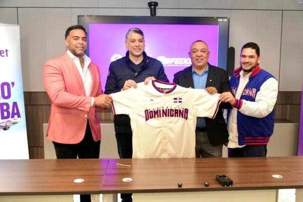La alianza tiene como objetivo apoyar las iniciativas de la Federación en favor del crecimiento, la proyección internacional y la sostenibilidad del béisbol dominicano. 
