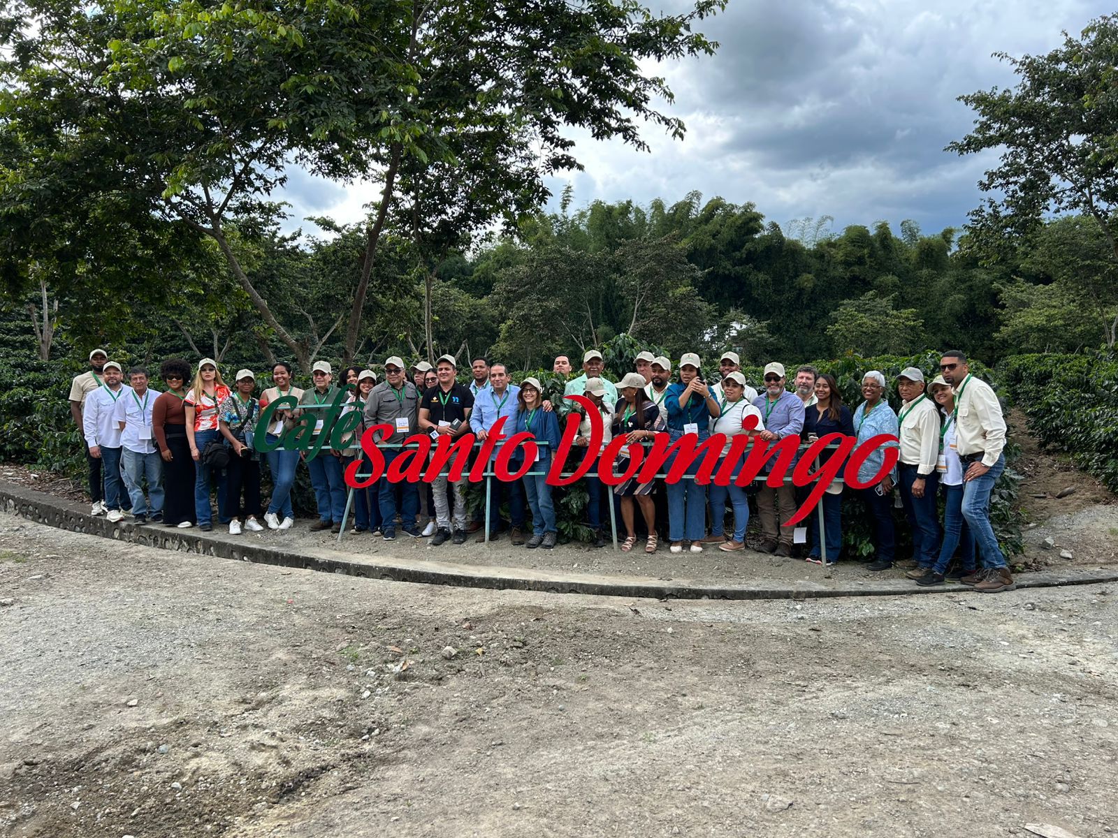 Induban presenta programa "Café Creciente" para recuperar sector cafetalero