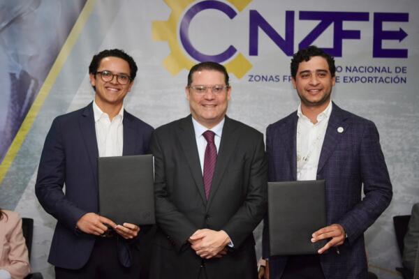 Cibao Park formaliza su operación como zona franca