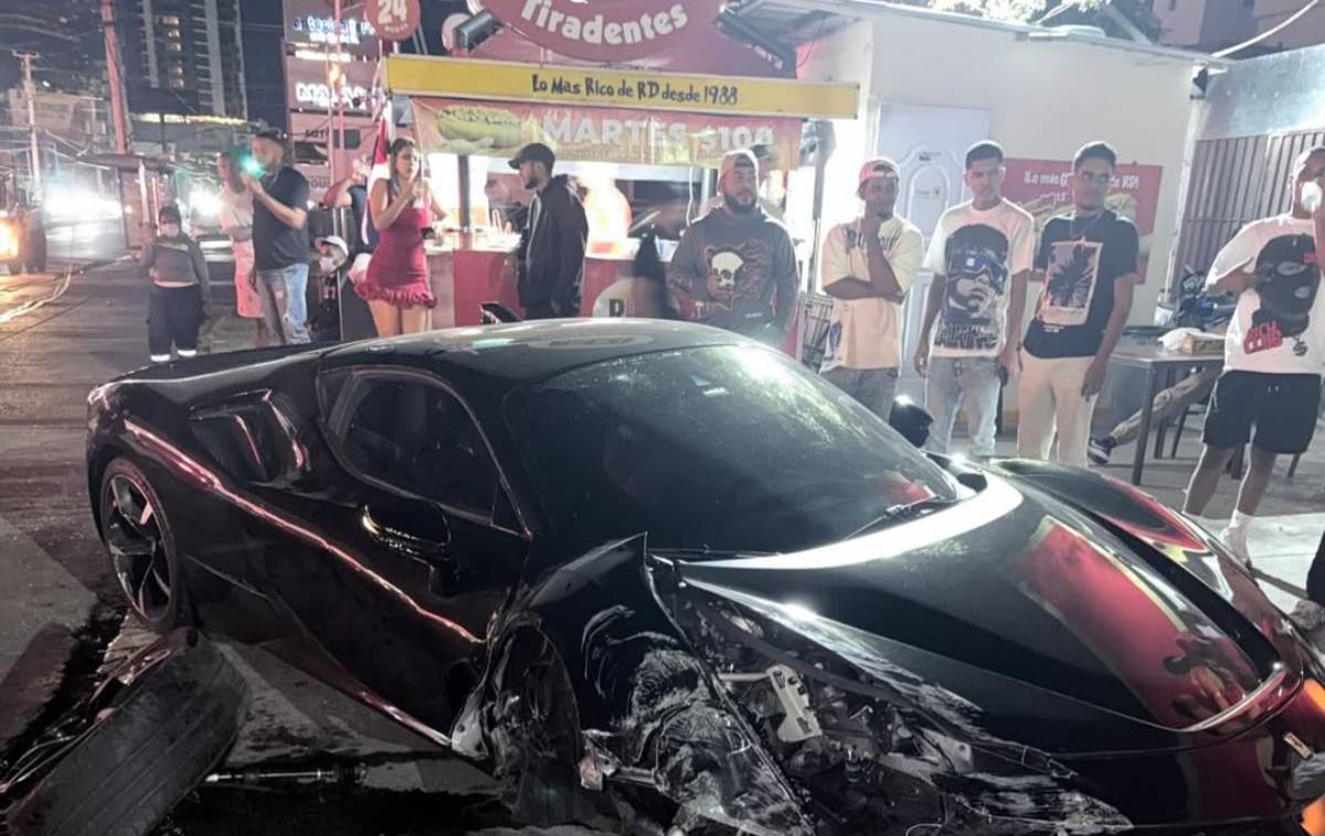 Escena del accidente de El Alfa en Tiradentes Santo Domingo