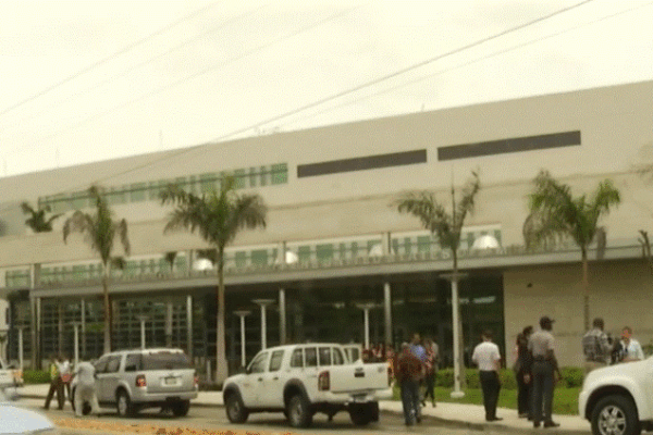 Cuestionamientos y opiniones en diversos sectores por cierre de oficinas DEA en RD