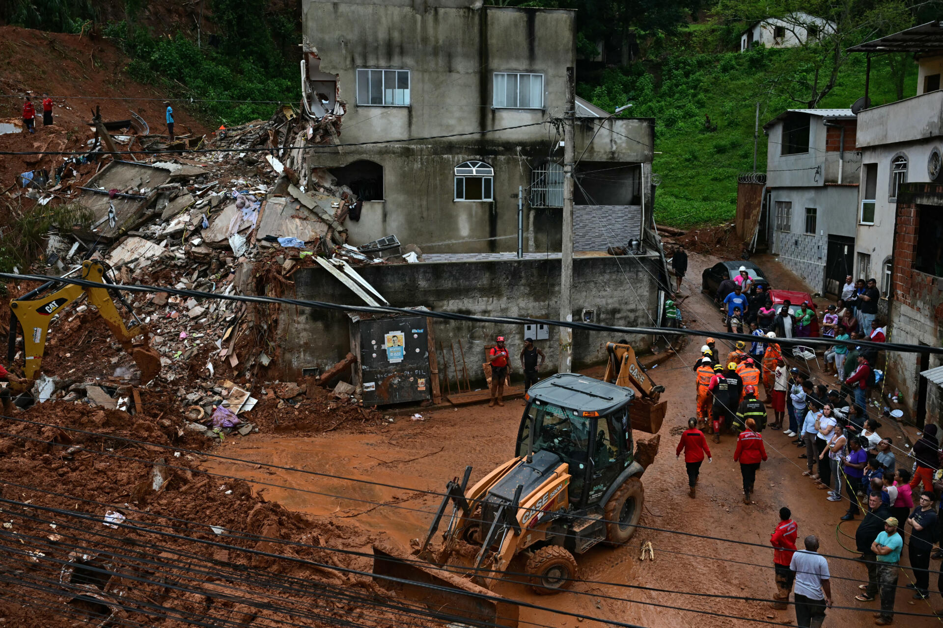 Nuevo desastre climático golpea Brasil: 29 muertos y decenas de desaparecidos por lluvias