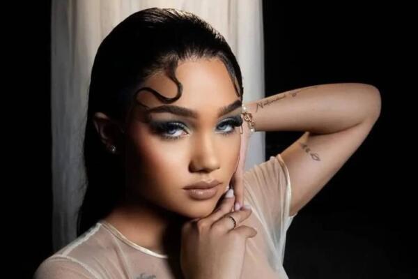 Ashley Mariel Victoriano Sánchez, conocida artísticamente como Masha