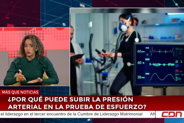 ¿Por qué puede elevarse la presión arterial durante una prueba de esfuerzo?