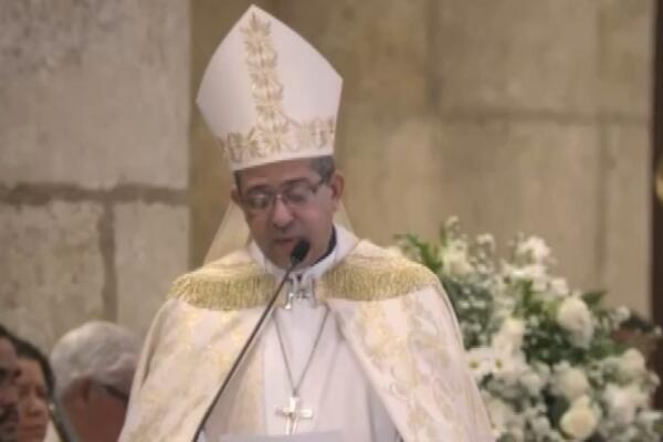 La Iglesia Católica alertó sobre amenazas a la soberanía y la identidad nacional durante el Tedeum por la Independencia en la Catedral Primada de América.
