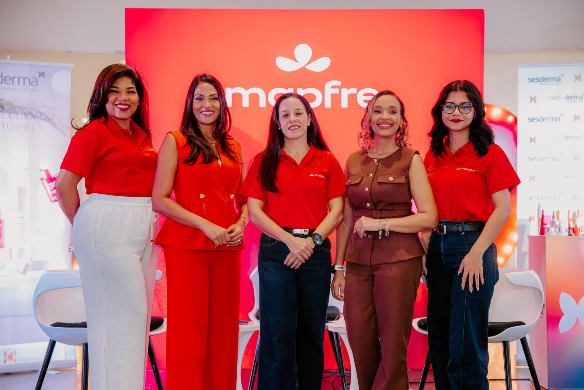 Mapfre celebra el Día Internacional de la Mujer destacando la importancia del autocuidado para el bienestar integral femenino.