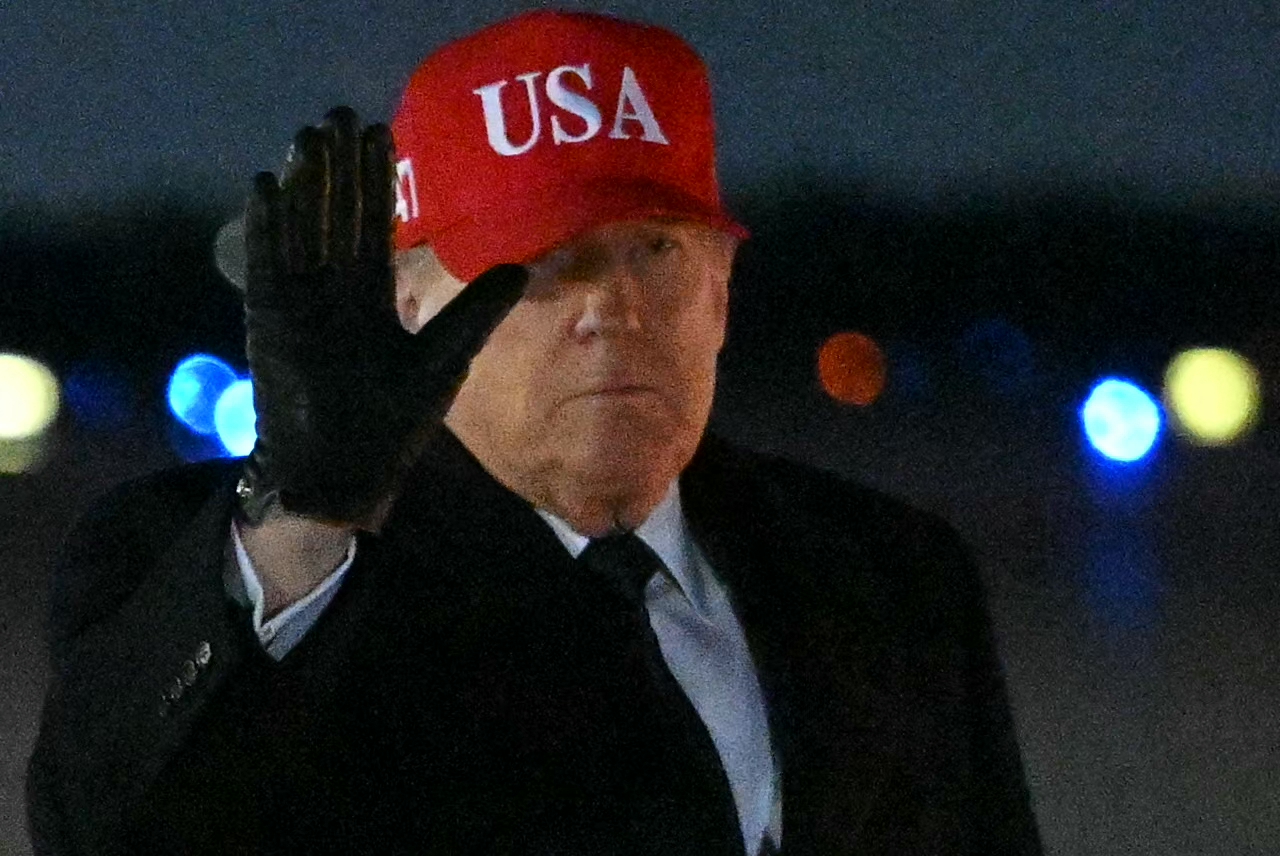 El presidente estadounidense, Donald Trump, dijo el lunes al canal CBS que la guerra está "prácticamente terminada".