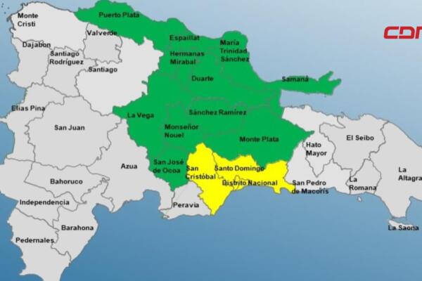 Lluvias acompañadas de tronadas y ráfagas de viento afectan varias zonas del país, mientras el COE mantiene niveles de alerta por posibles inundaciones. 